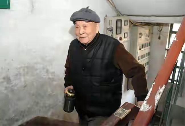 在前进的道路上