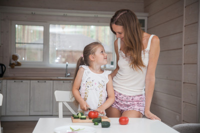 另一个波琳家的女孩