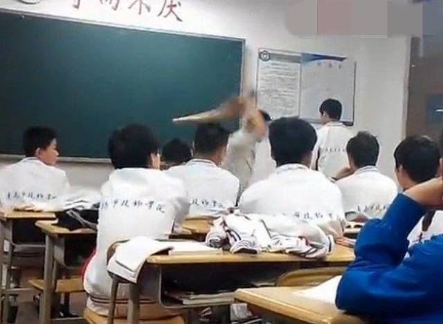 反恐特警组：火速救援