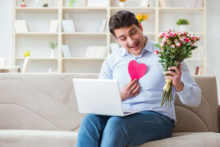 养杀人鬼的女人