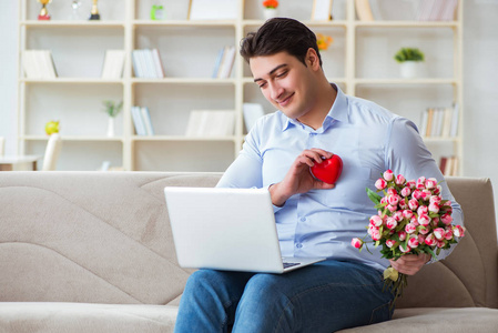 养杀人鬼的女人