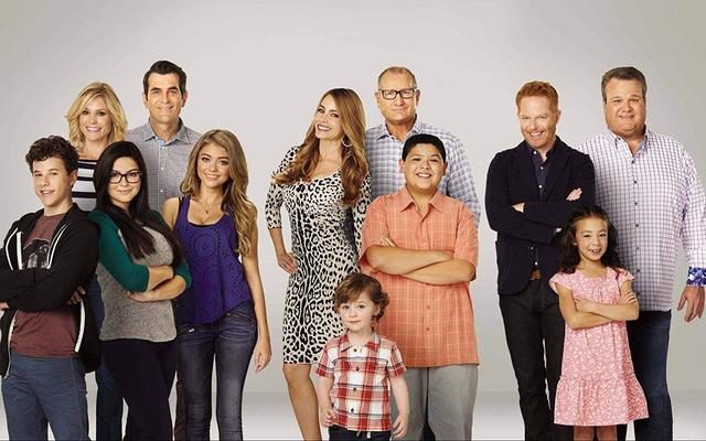 八月：奥色治郡